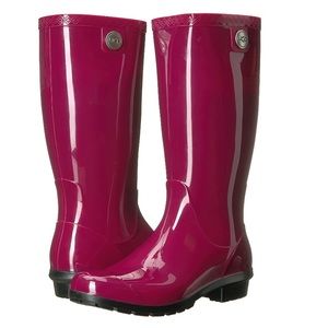 New UGG Shaye Winter / Rain Boots